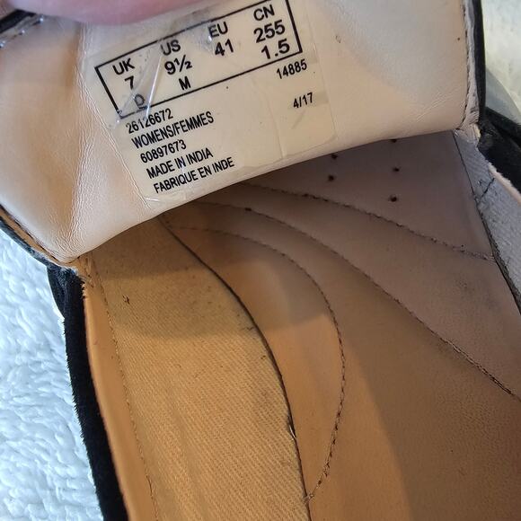 NEW Clarks Women's Zante Spring Leather Tasseled Slip On Loafers Size 9.5M Black - Picture 4 of 8